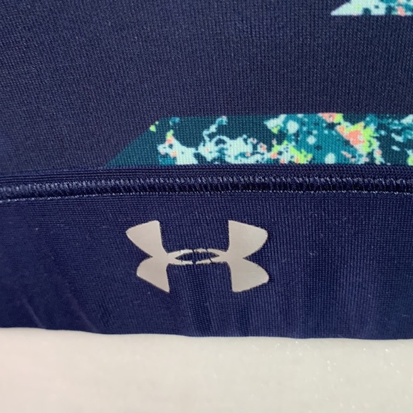 Under Armour Blue Striped Compression Sports Bra - Picture 6 of 7
